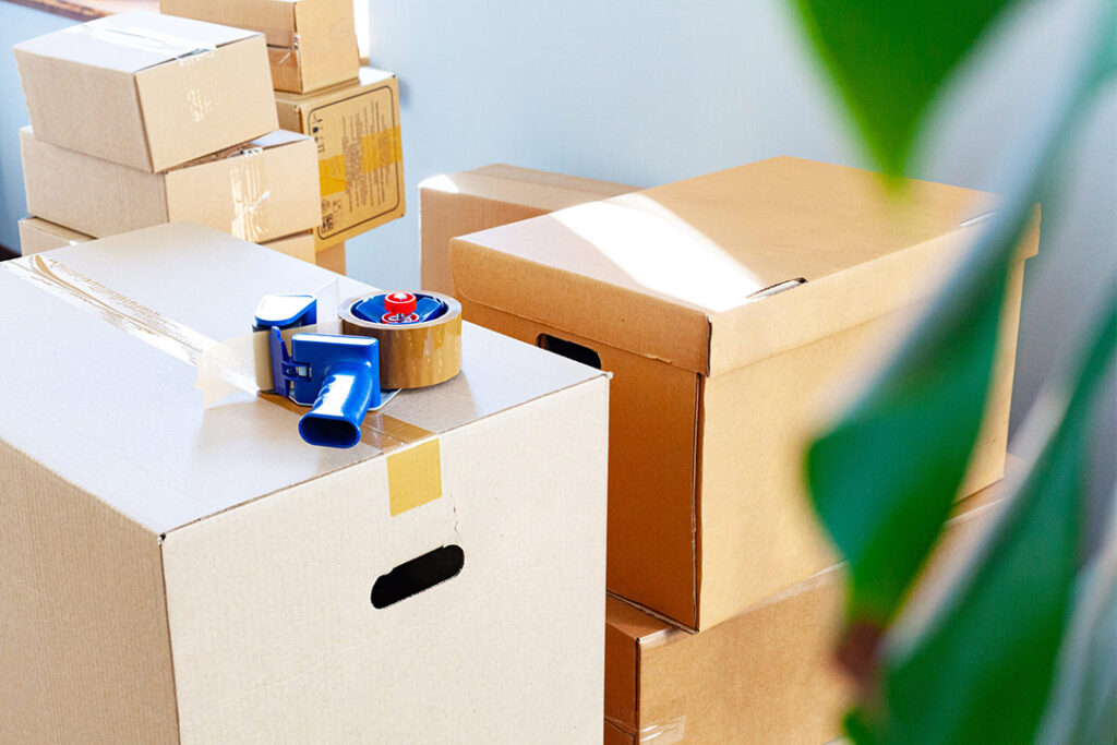 PACKING AND REMOVALS